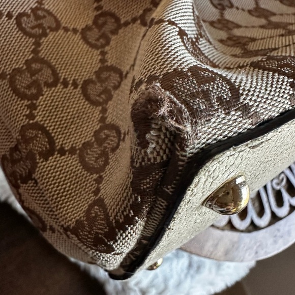 Gucci GG Monogram Logo Tote Bag with COA - Picture 13 of 14